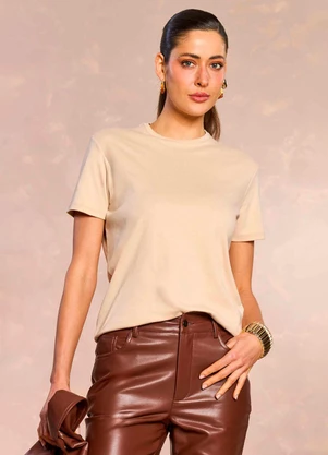 Doce Trama - T-Shirt  em Malha Bege - DOCE TRAMA