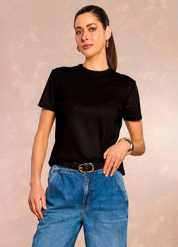 Doce Trama - T-Shirt em Malha Preto