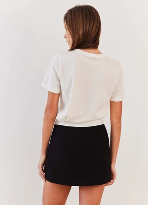 Sofie - T Shirt Feminina em Algodão com Bordado Fluid Line - SOFIE