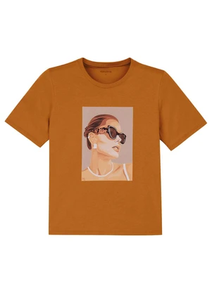 Marialícia - T-Shirt Feminina Estampa Retratos Marrom - MARIALÍCIA