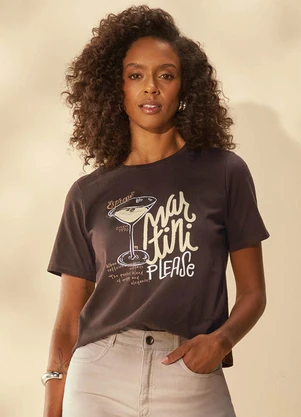 Marialícia - T-Shirt Feminina Regular Italiana Marrom - MARIALÍCIA