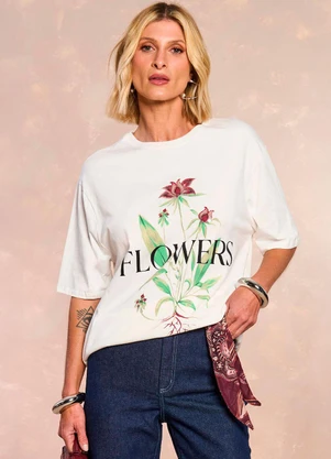 Doce Trama - T-Shirt Jardim Boho em Malha Branco - DOCE TRAMA
