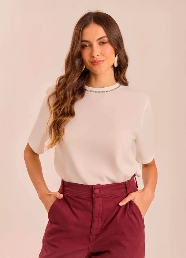 Doce Trama - T-Shirt Jardim Boho em Malha Branco