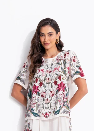 Farm - T-Shirt Jardim Vitral Bege - FARM