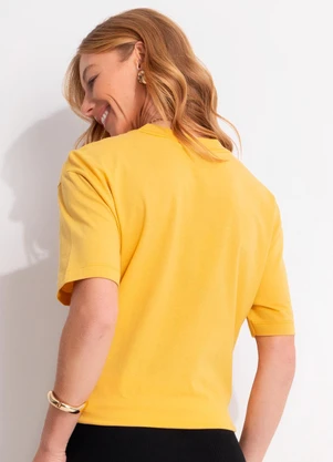 Farm - T-Shirt Média Brasileirinho Rio Amarelo - FARM