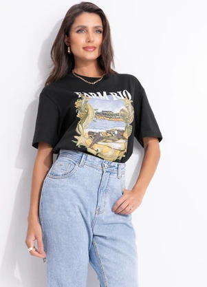 Farm - T-Shirt Média Moldura Conchas Preto - FARM