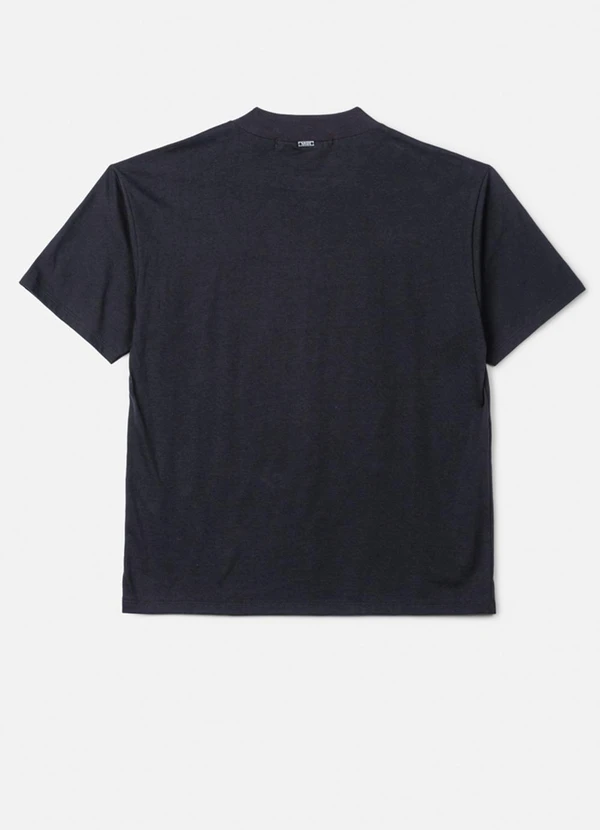 Authoria - T-Shirt Preta Estampada com Strass Preto 2