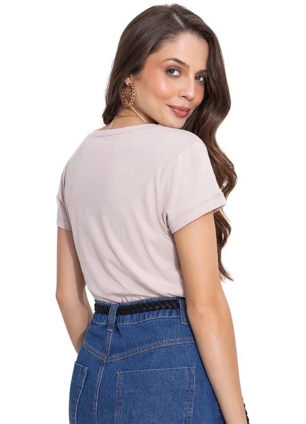 Moda Pop - T-Shirt Rosa Claro com Estampa Frontal 2