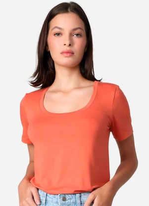 Basicamente - Tech T-Shirt Modal U Premium Marrom Telha - BASICAMENTE