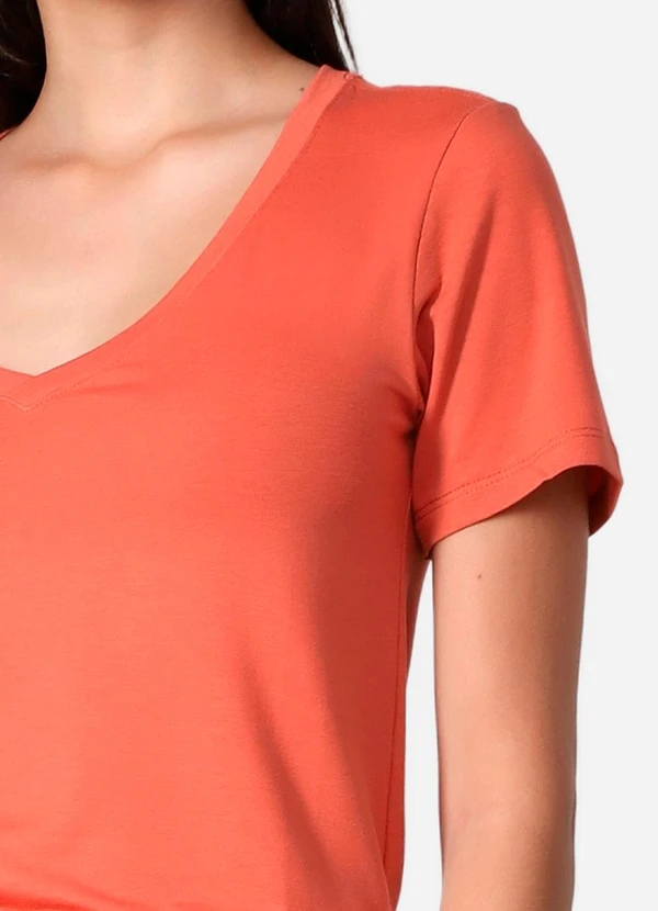 Basicamente - Tech T-Shirt Modal V Premium Marrom Telha 3