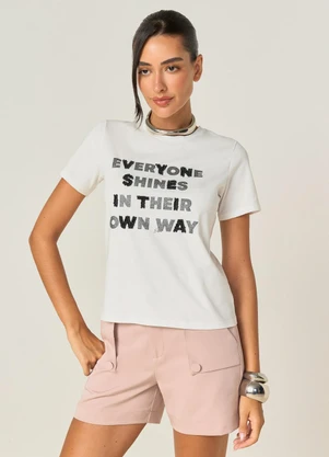 Elegance - Tshirt Manga Curta com Gola Canoa Off White - ELEGANCE