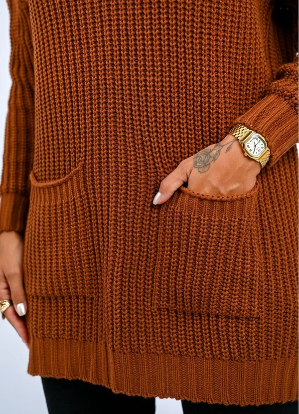 Doce Tom - Blusa com Gola e Bolsos Marrom 3