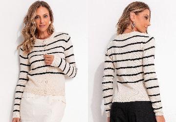 Casaco em Tric Listrado P&B com Botes