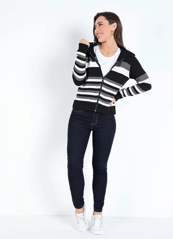 Rosalie - Casaco Listrada Preta, Branca e Cinza com Capuz 3