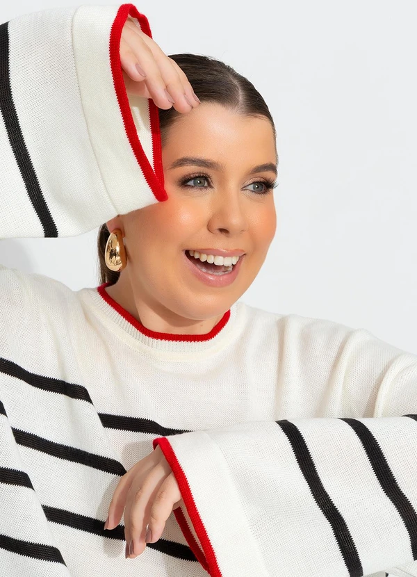 Quintess - Casaco Listrado P&B em Tricô 14