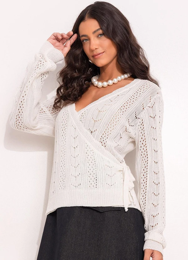 Casaco Off White em Tricô Quintess