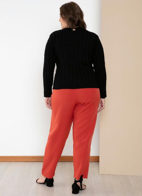 Quintess - Suéter em Tricô Canelado Preto 13