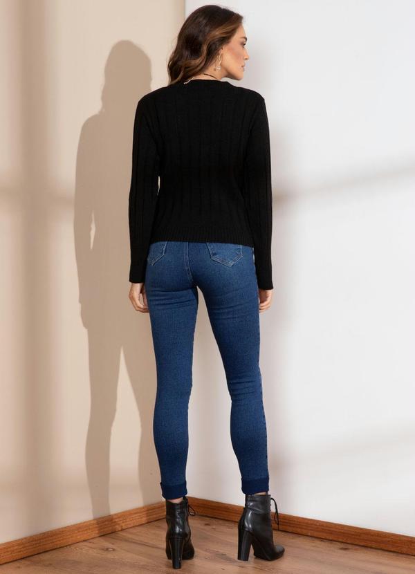 Quintess - Suéter em Tricô Canelado Preto 8