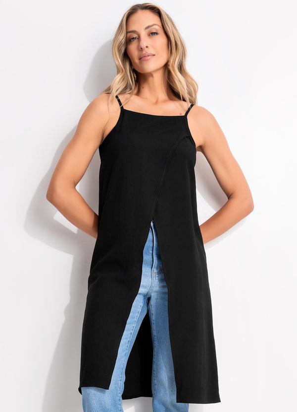 Blusa (Preto) em Crepe Plano