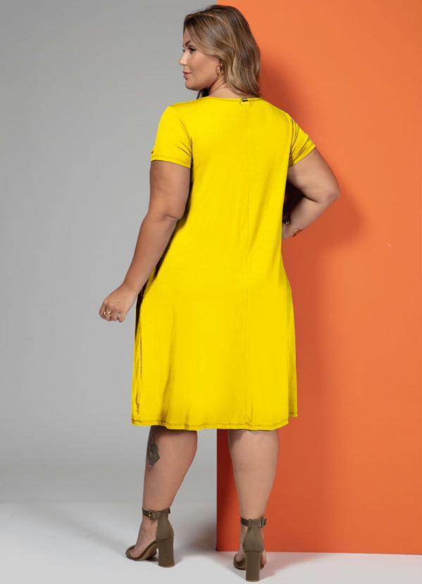 Quintess - Vestido Amarelo com Bolsos e Mangas Curtas 10