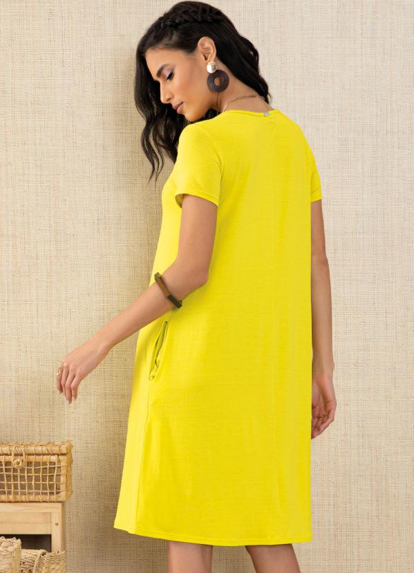 Quintess - Vestido Amarelo com Bolsos e Mangas Curtas 3