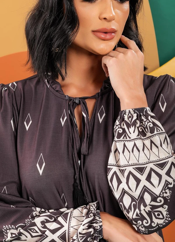 Quintess - Vestido Barrado Folk em Malha Fria 2