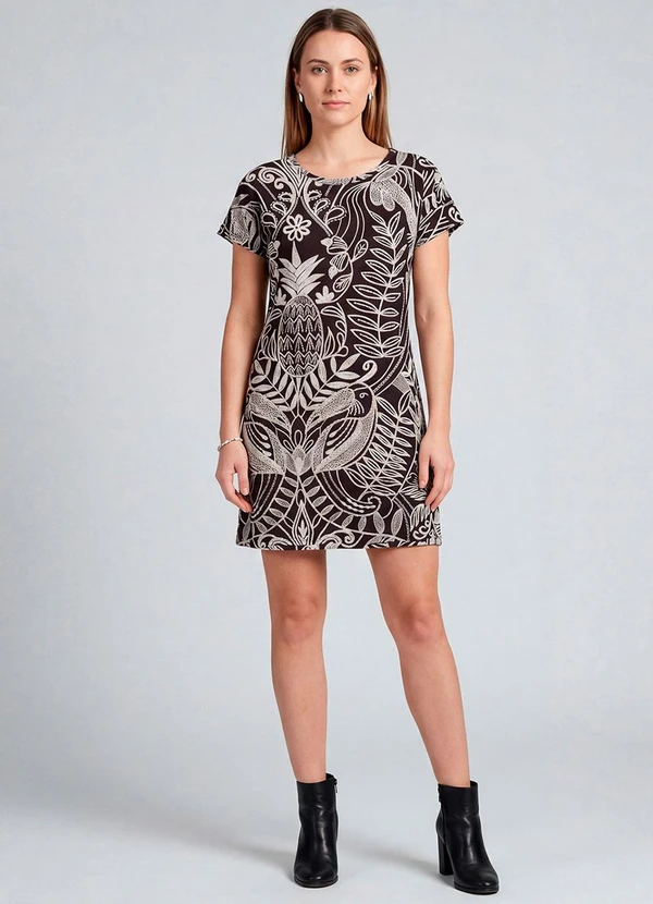 Infinita Cor - Vestido Básico com Gola Redonda Preto 3