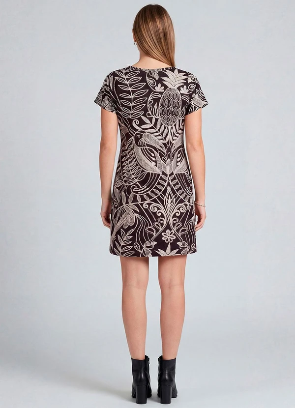 Infinita Cor - Vestido Básico com Gola Redonda Preto 4