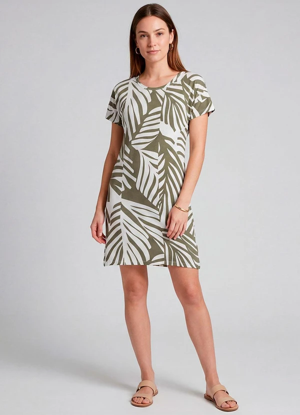 Infinita Cor - Vestido Básico com Gola Redonda Verde 3