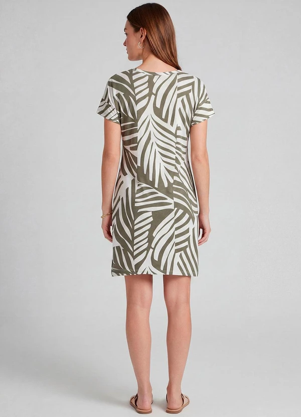 Infinita Cor - Vestido Básico com Gola Redonda Verde 4