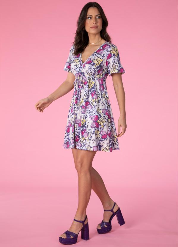 Quintess - Vestido Borboletas com Decote Transpassado 5