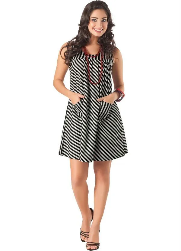 Moda Pop - Vestido com Bolsos Listrado 7