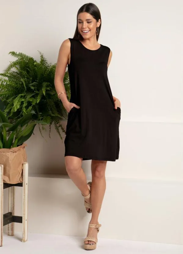 Quintess - Vestido com Bolsos Preto 3