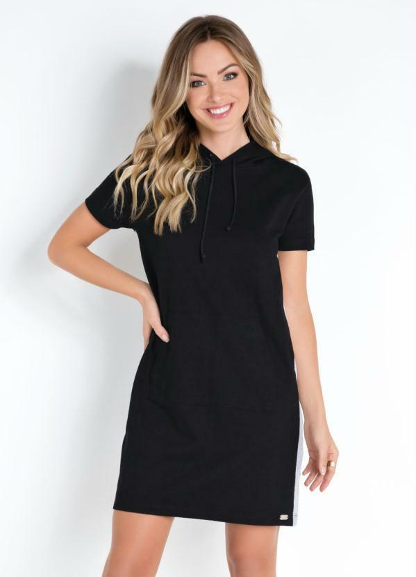 Quintess - Vestido com Capuz Preto