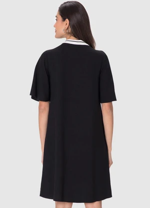 Malwee - Vestido Curto Amplo em Viscolinho Preto - MALWEE