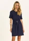 Doce Trama - Vestido Curto com Faixa e Fivela Azul - variação: Azul