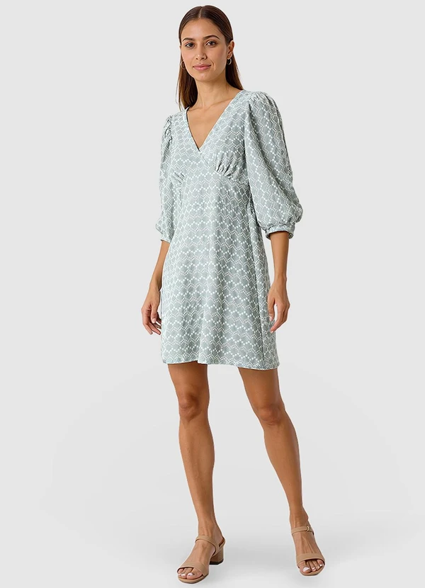 Malwee - Vestido Curto com Linho Verde 3