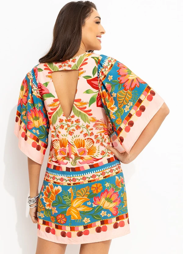 Farm - Vestido Curto Cor da Flor Rosa 2