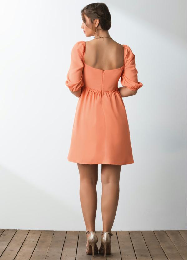 Outlet - Vestido Curto Coral com Mangas Bufantes 2