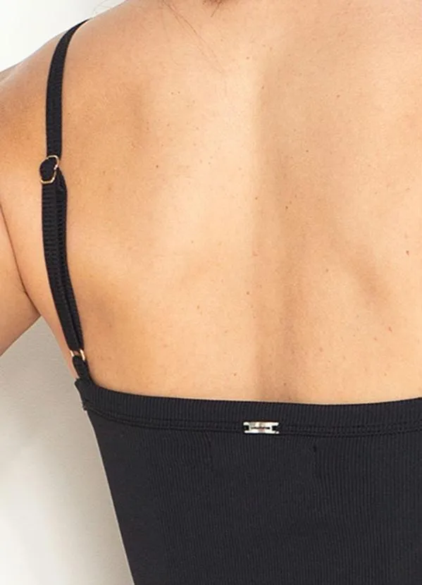 Lança Perfume - Vestido Curto de Malha Canelada Preto 7