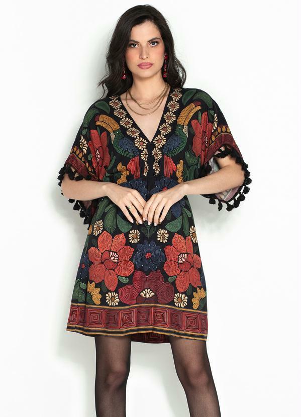 Farm - Vestido Curto de Viscose Alvorada Preto