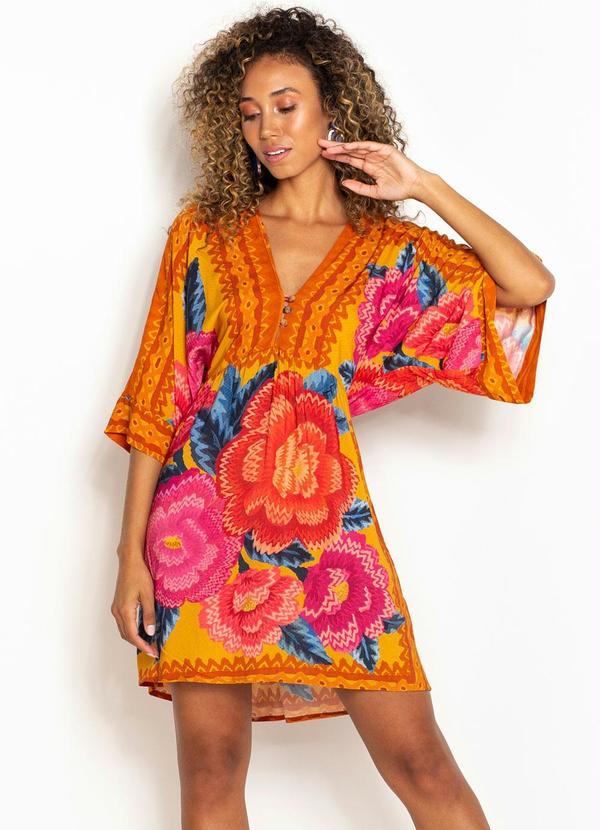 Farm - Vestido Curto de Viscose Dinamarca Amarelo