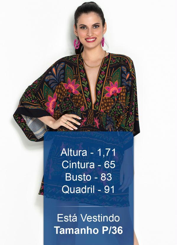 Farm - Vestido Curto de Viscose Mandala Tropical Preto 5
