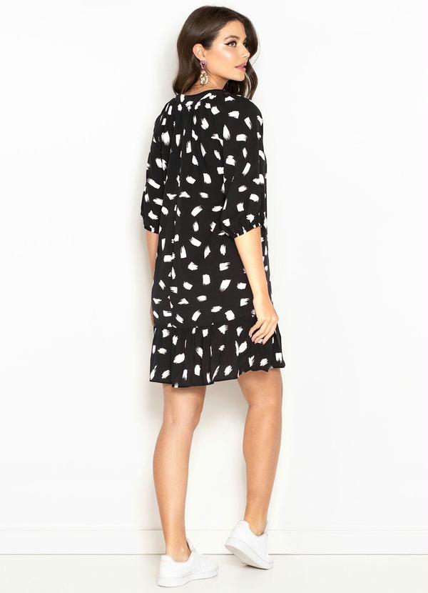 Hering - Vestido Curto de Viscose Preto 10