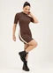 Cativa - Vestido Curto em Canelado Preto - variação: Marrom Escuro