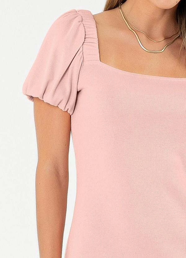 Cativa - Vestido Curto em Canelado Rosa Claro 3