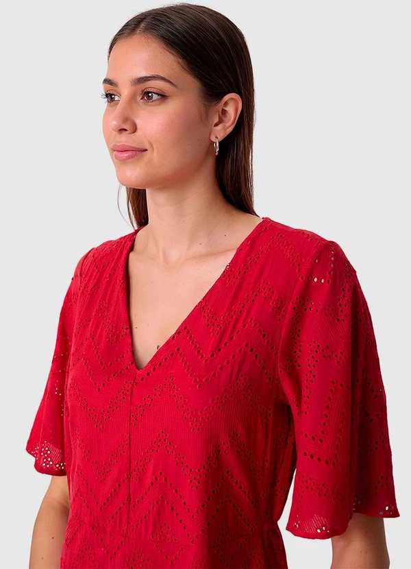 Malwee - Vestido Curto em Laíse Vermelho Escuro 4