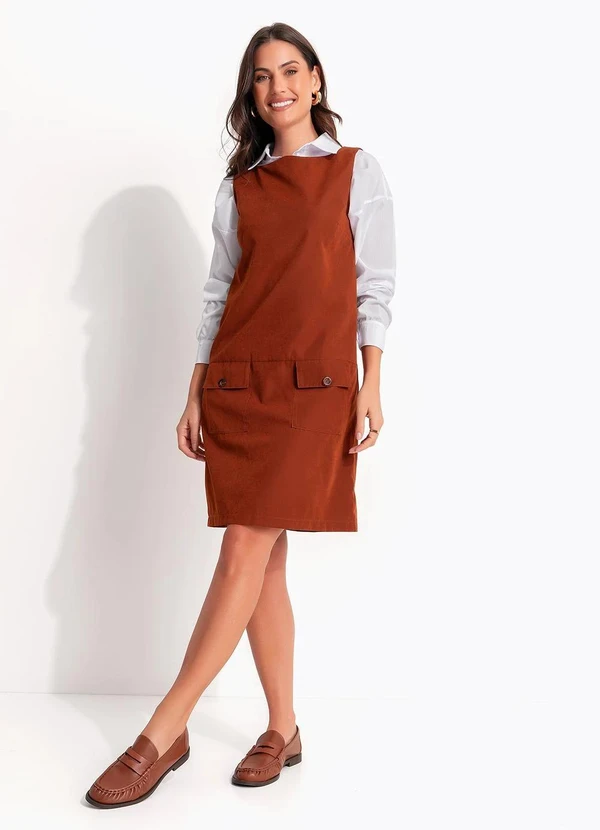 Quintess - Vestido Curto em Nylon Suede Marrom com Bolsos Frontais 10