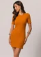 Doce Trama - Vestido Curto em Ribana com Caimento Slim Verde - variação: Laranja