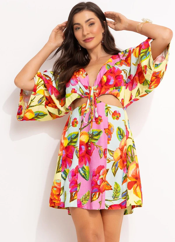 Farm - Vestido Curto em Viscolinho Amarelo